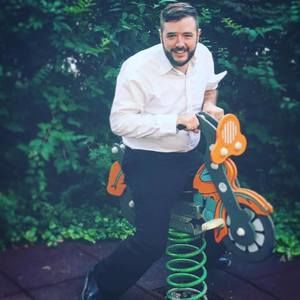 Meet your Posher, Robert